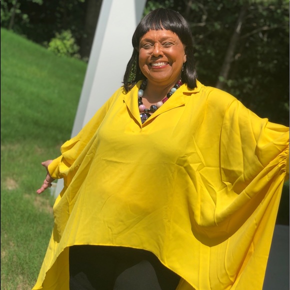 Yellow mellow tuxedo shirt - Picture 2 of 2